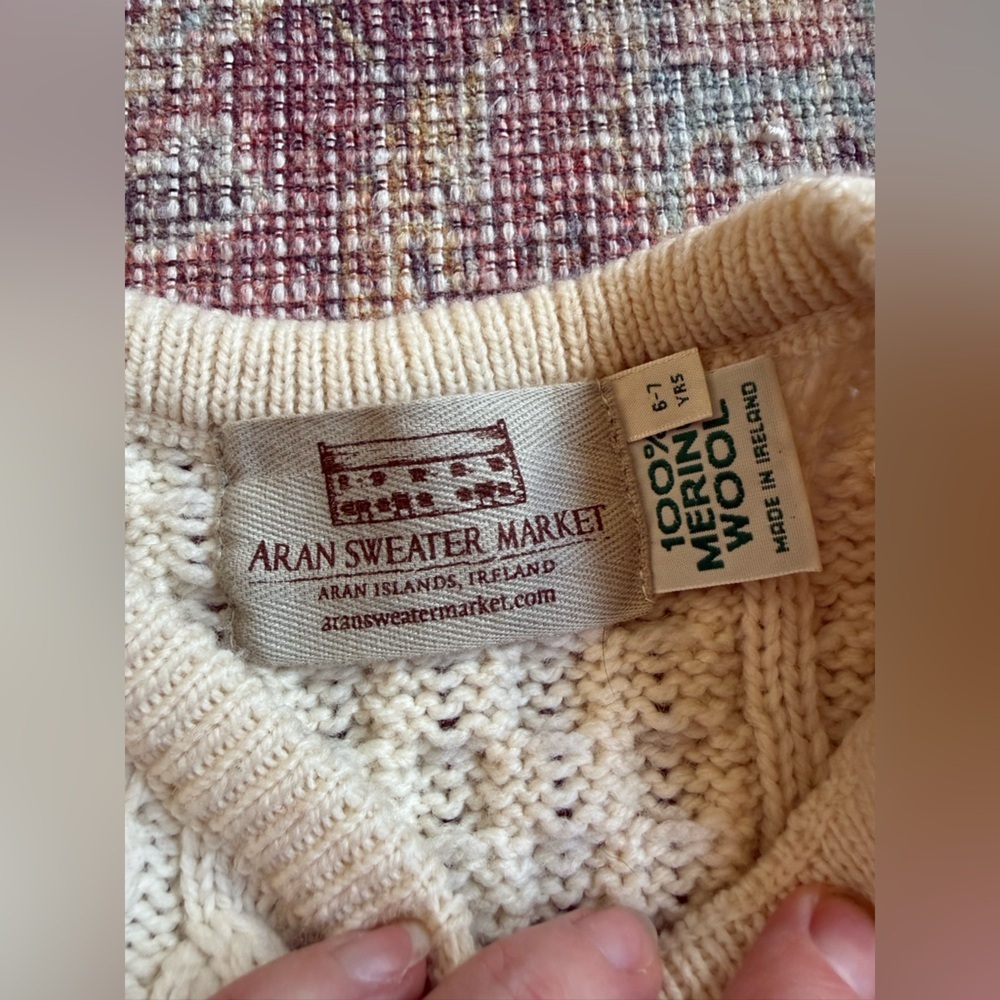 Aran Sweater Market Kids 6-7 Cable Knit 100% Merino Wool Cardigan Sweater - Picture 6 of 8